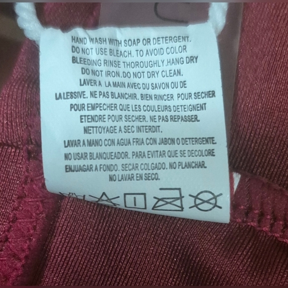 Cupshe Red Bikini Sporty V-Neck Swim - Picture 10 of 12